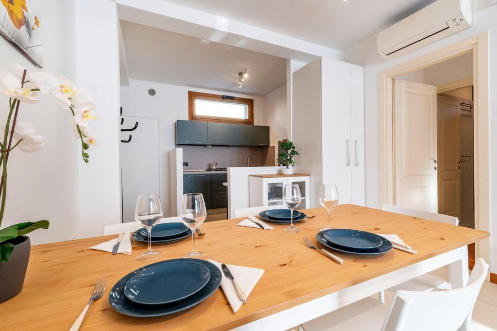 Enjoy Home - Appartamento I Papaveri ปาโดวา ภายนอก รูปภาพ