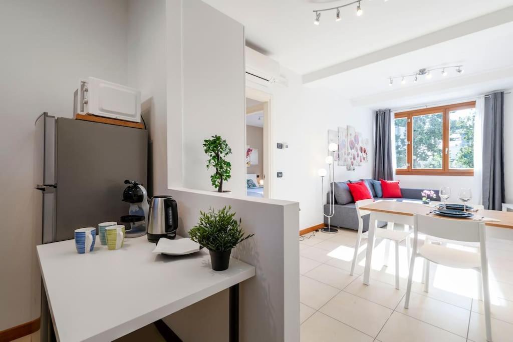 Enjoy Home - Appartamento I Papaveri ปาโดวา ภายนอก รูปภาพ